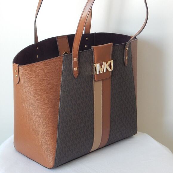 MICHAEL KORS KARLIE Monogram Center Stripes Studs Brown Multi Large Tote Bag NWT - Picture 2 of 12